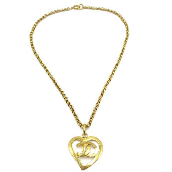CHANEL CC Logos Heart Motif Gold Chain Necklace 95P France Authentic 17155 - Picture 1 of 5